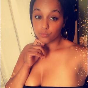 Meet your Posher, Natasha